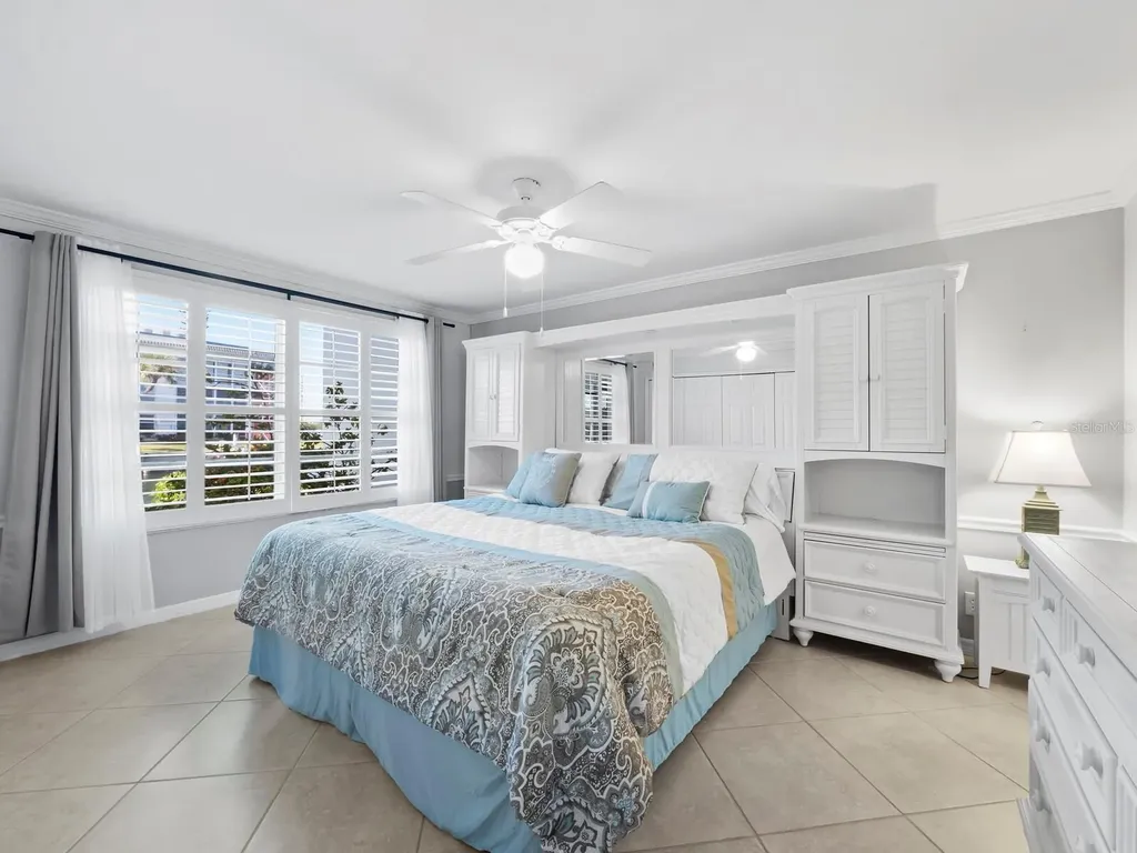 4320 Falmouth Drive Longboat Key FL 34228