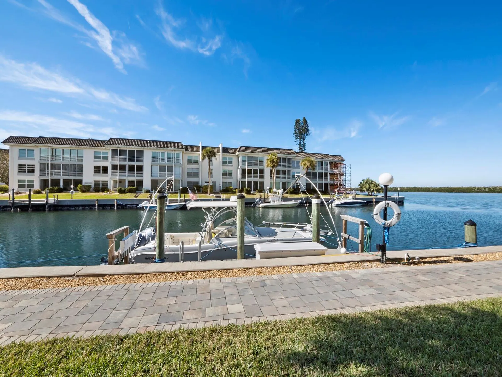 4320 Falmouth Drive Longboat Key FL 34228