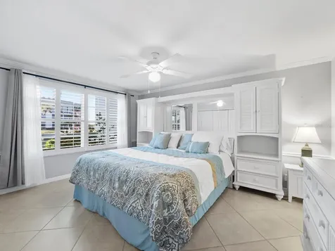 4320 Falmouth Drive Longboat Key FL 34228