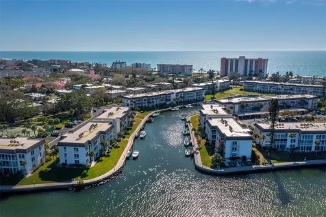 4320 Falmouth Drive Longboat Key FL 34228