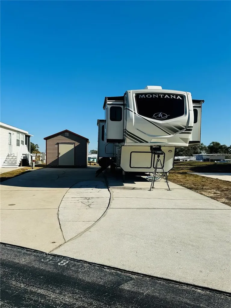 328 St George Drive Davenport FL 33837