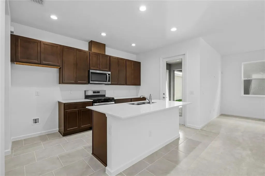 1723 Crowncrest Drive Apopka FL 32703