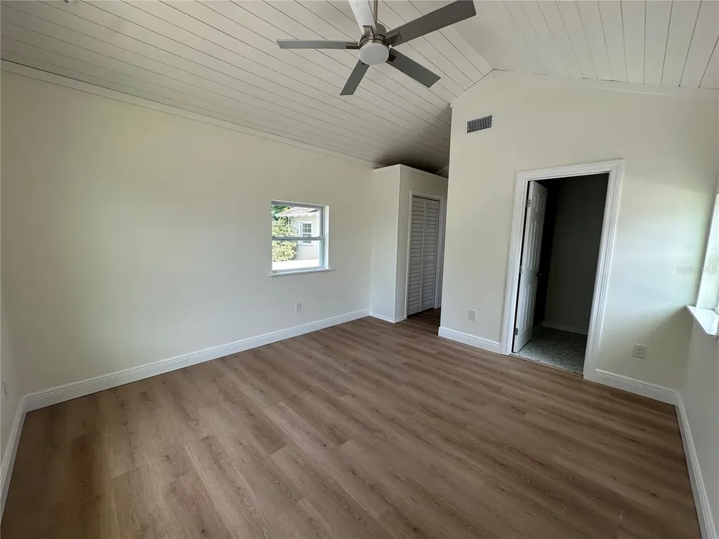 3821 6th Avenue N St Petersburg FL 33713