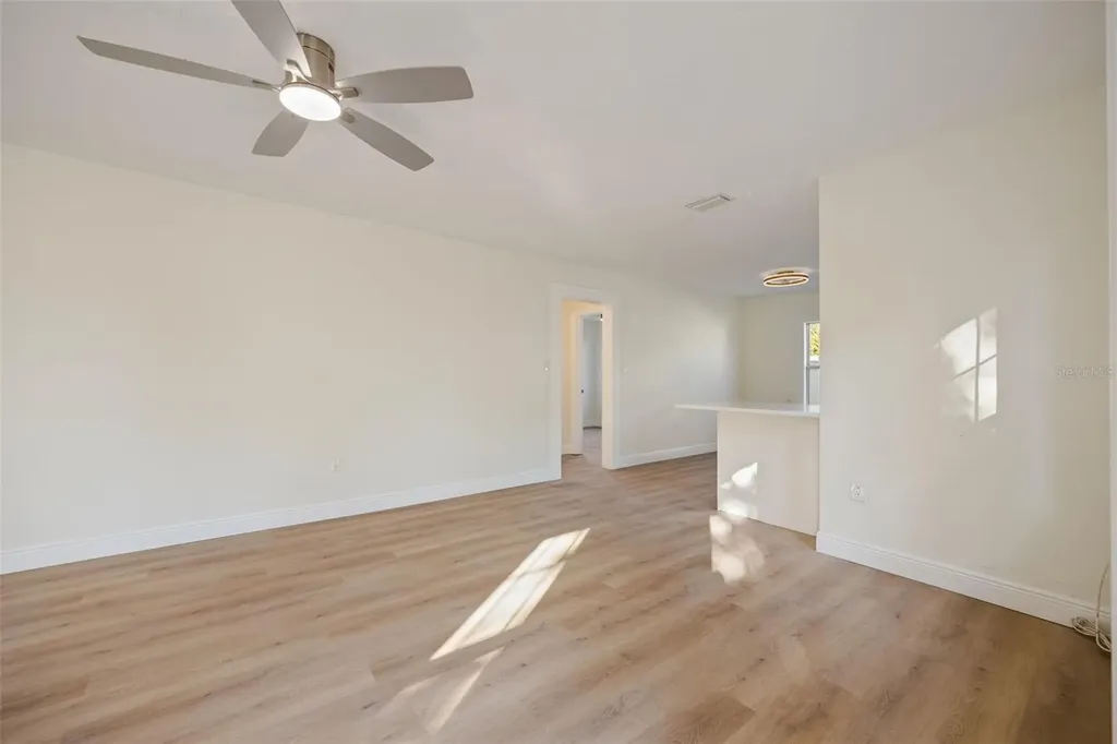 3821 6th Avenue N St Petersburg FL 33713