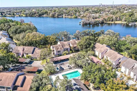 4837 Puritan Circle Tampa FL 33617
