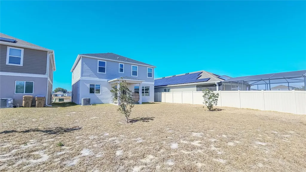 895 Overpool Avenue Davenport FL 33896