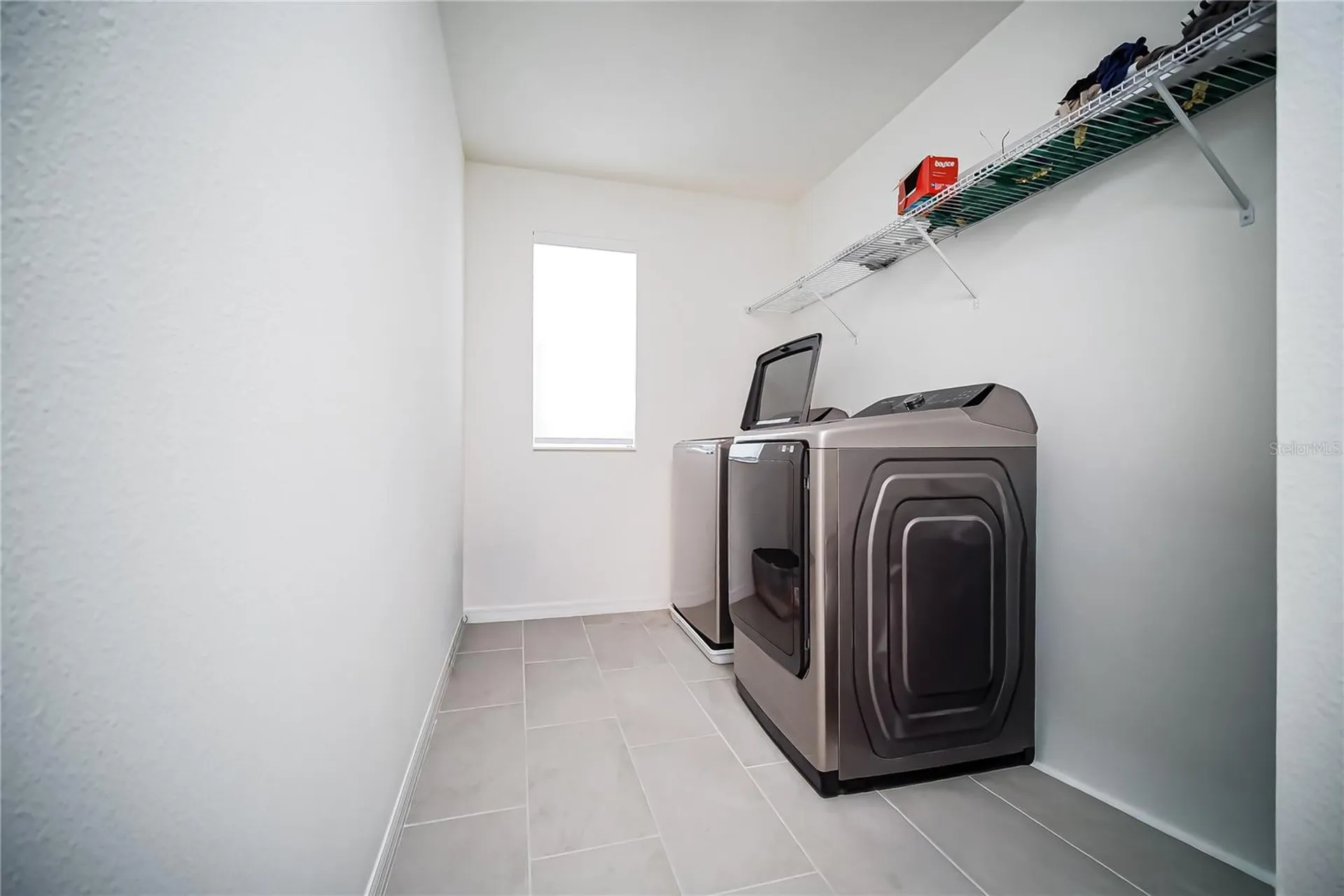 895 Overpool Avenue Davenport FL 33896