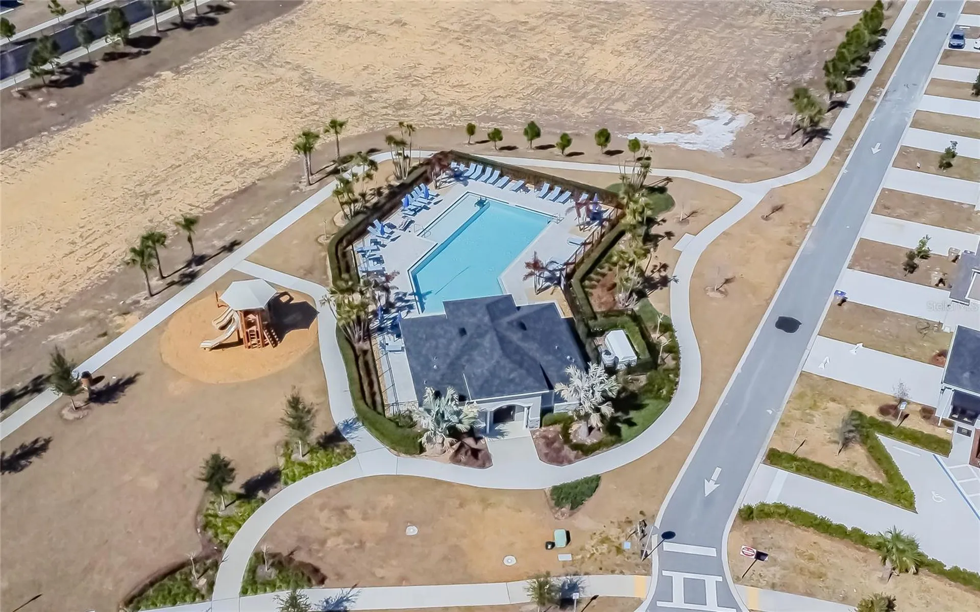 895 Overpool Avenue Davenport FL 33896