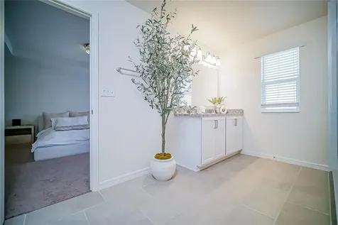 895 Overpool Avenue Davenport FL 33896