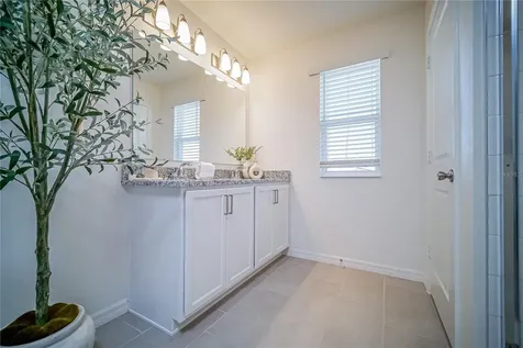 895 Overpool Avenue Davenport FL 33896