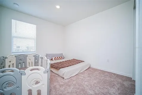 895 Overpool Avenue Davenport FL 33896