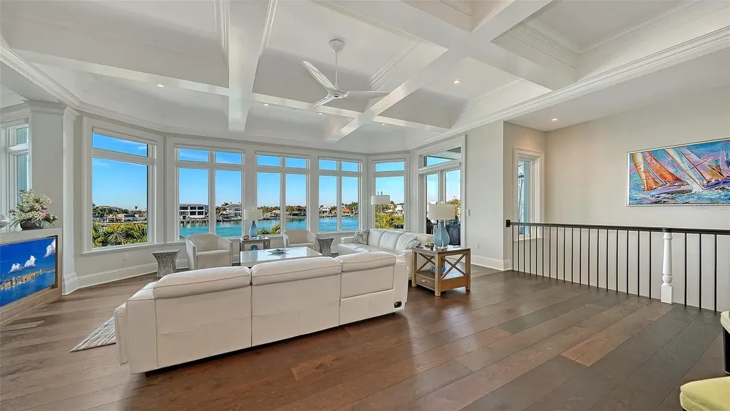 119 N Warbler Lane Sarasota FL 34236