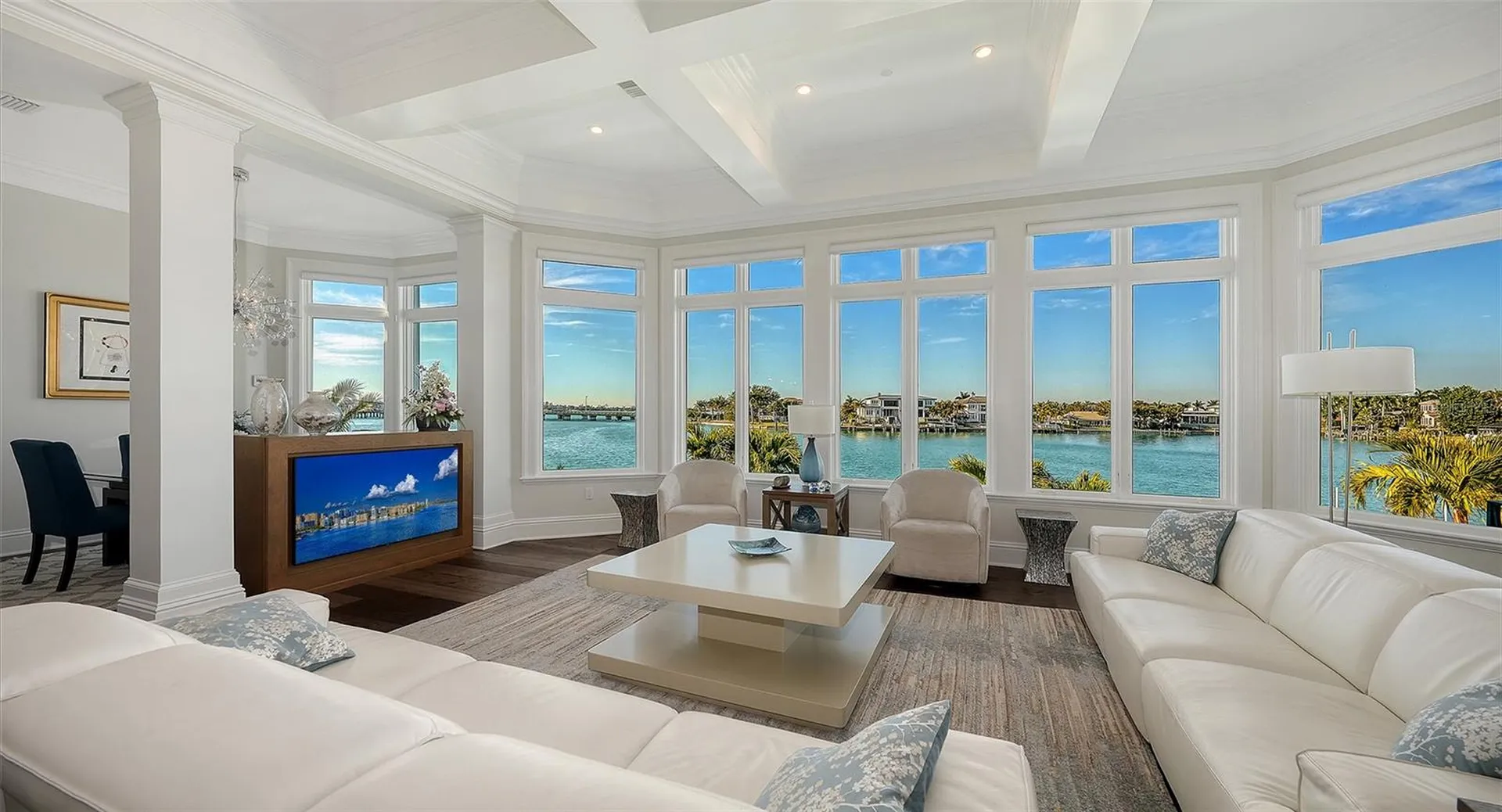 119 N Warbler Lane Sarasota FL 34236