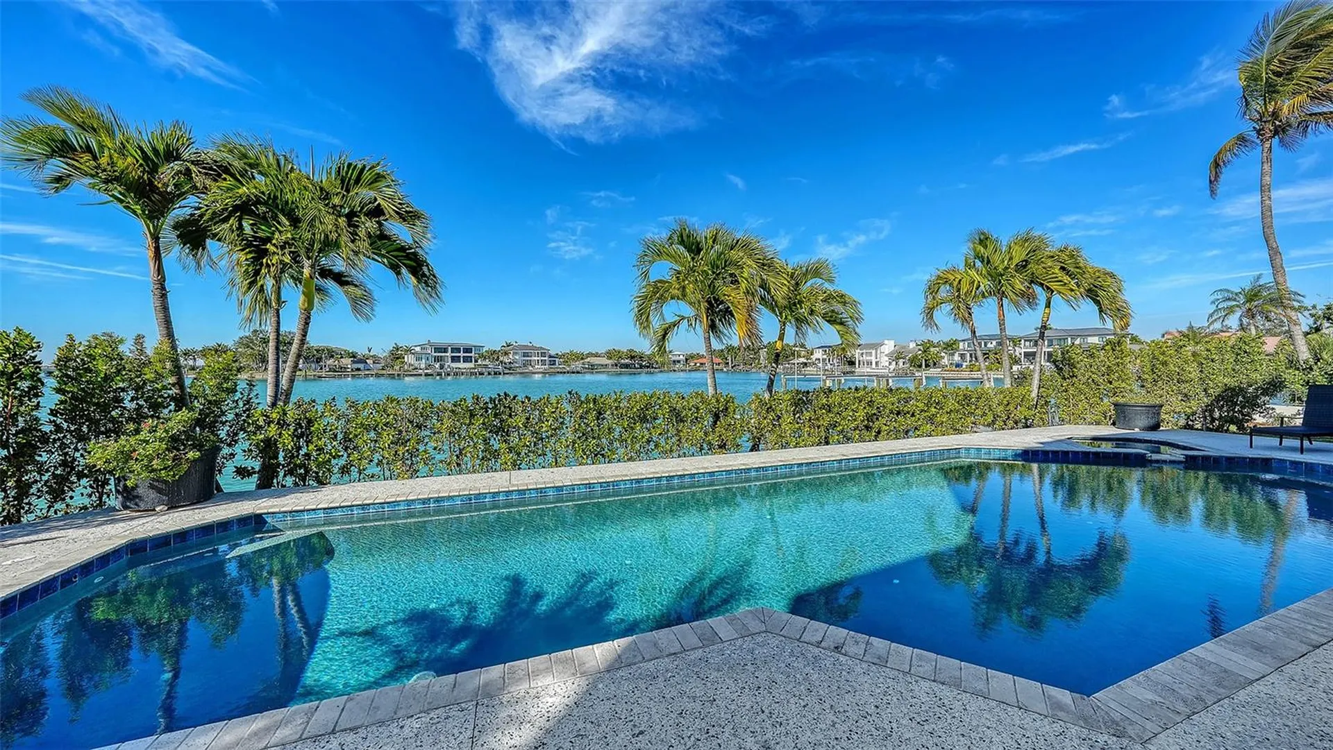119 N Warbler Lane Sarasota FL 34236