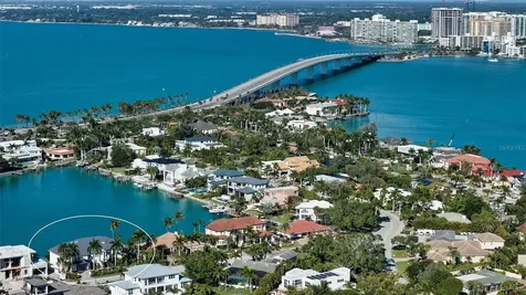 119 N Warbler Lane Sarasota FL 34236