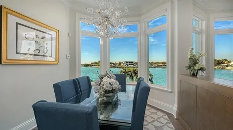 119 N Warbler Lane Sarasota FL 34236