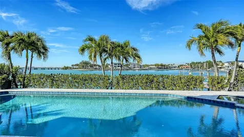 119 N Warbler Lane Sarasota FL 34236
