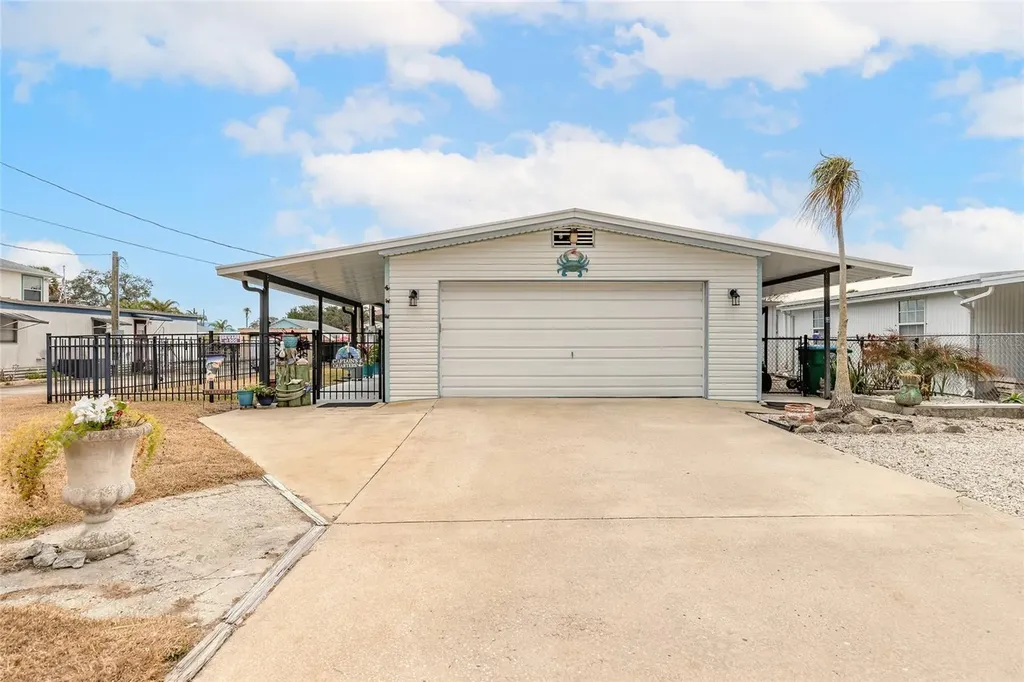191 E Ariel Road Oak Hill FL 32759
