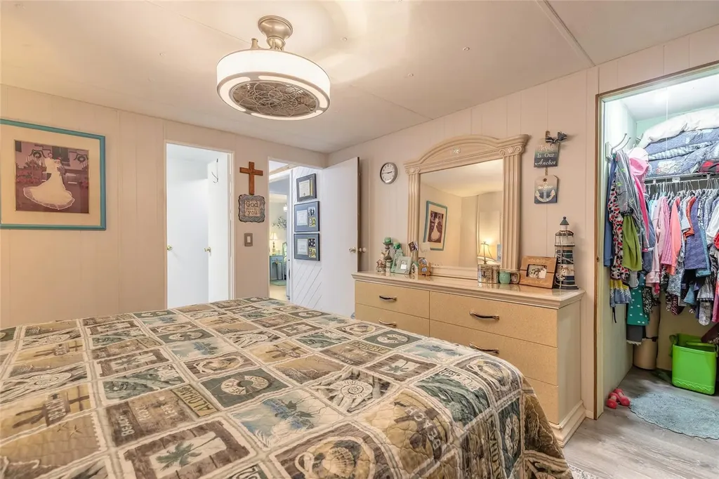 191 E Ariel Road Oak Hill FL 32759