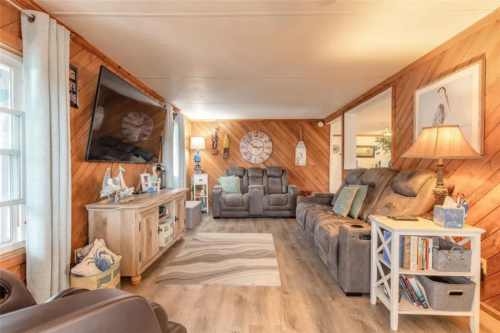 191 E Ariel Road Oak Hill FL 32759