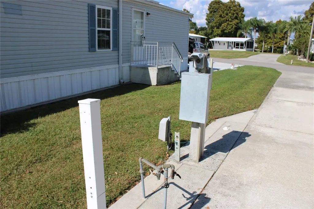 5133 Shore Line Drive Polk City FL 33868