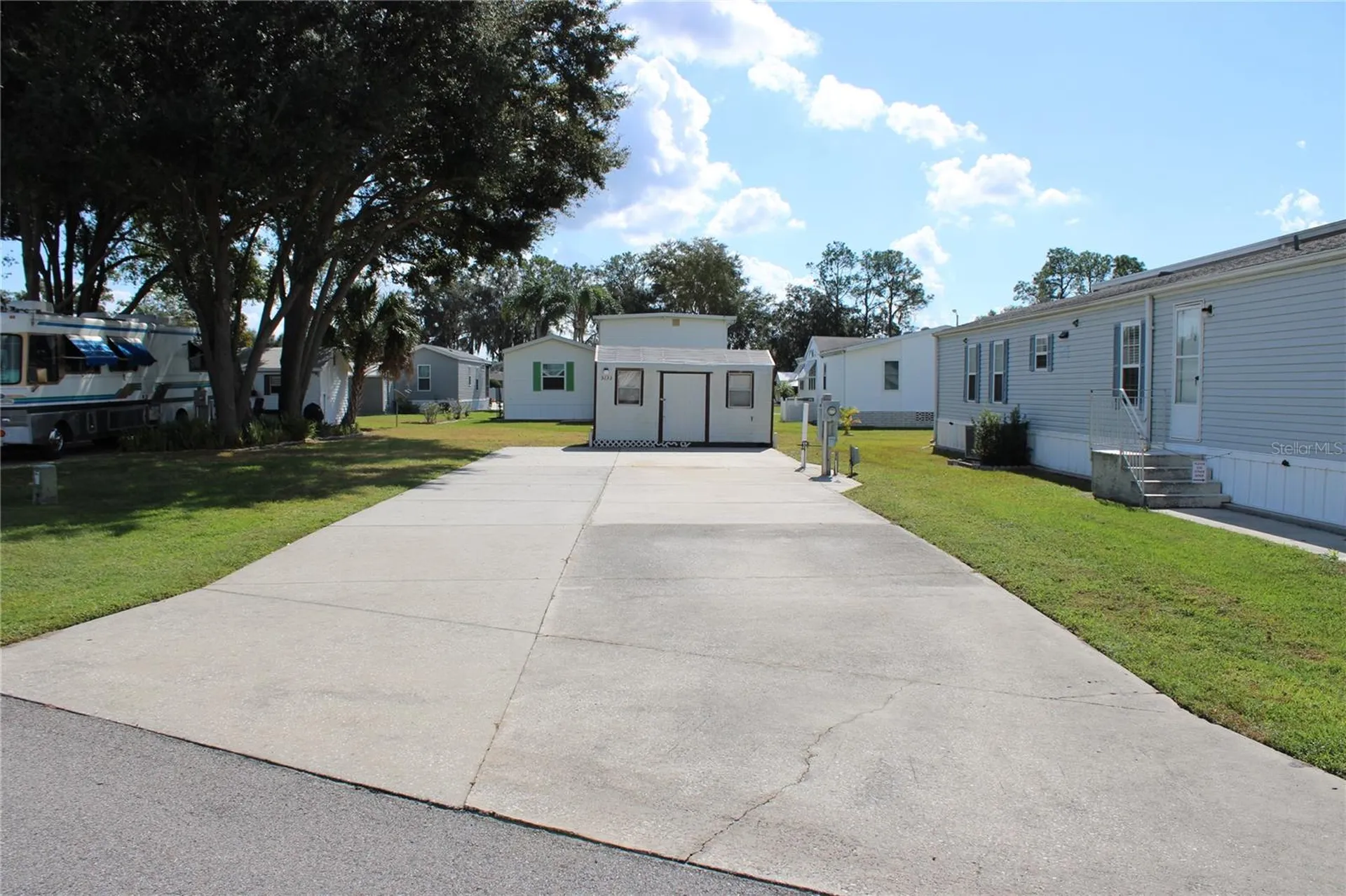 5133 Shore Line Drive Polk City FL 33868