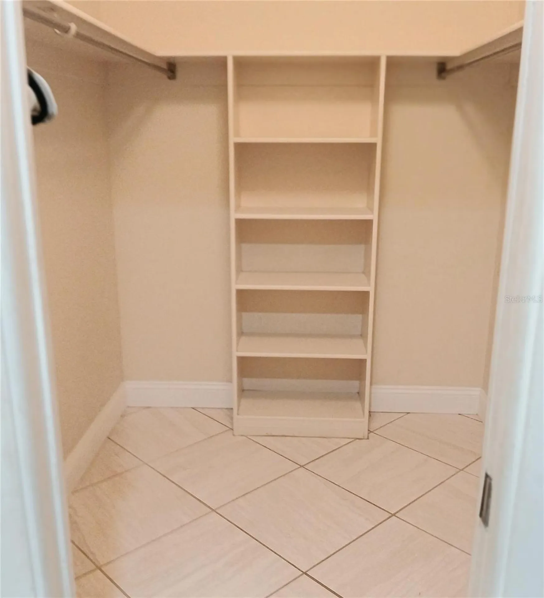 7143 Wood Creek Drive Sarasota FL 34231