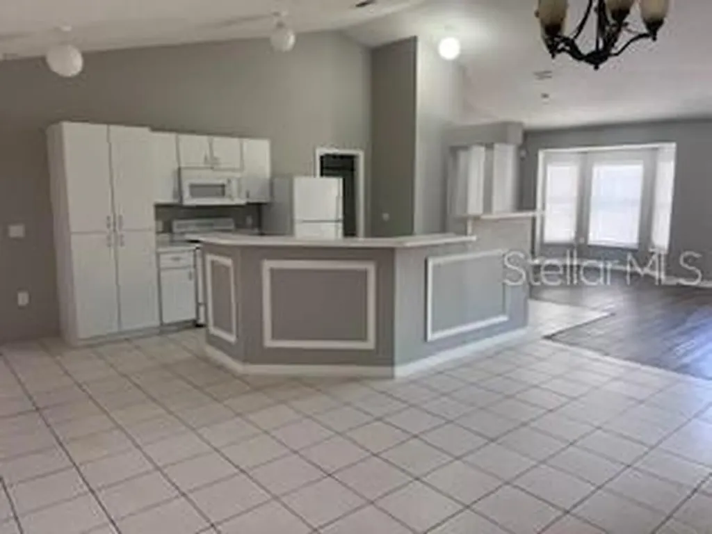 236 Rontunda Drive Kissimmee FL 34758