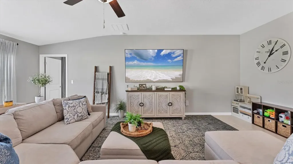 15423 Miller Creek Drive Sun City Center FL 33573