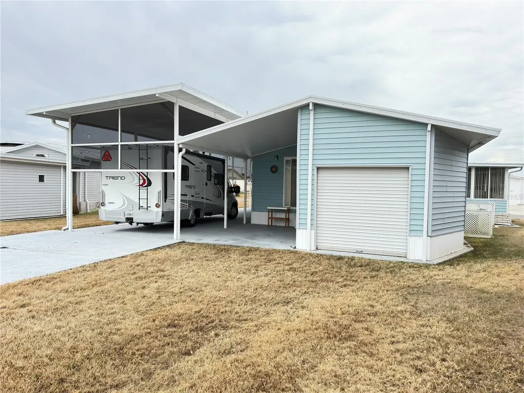 4992 Shore Line Drive Polk City FL 33868