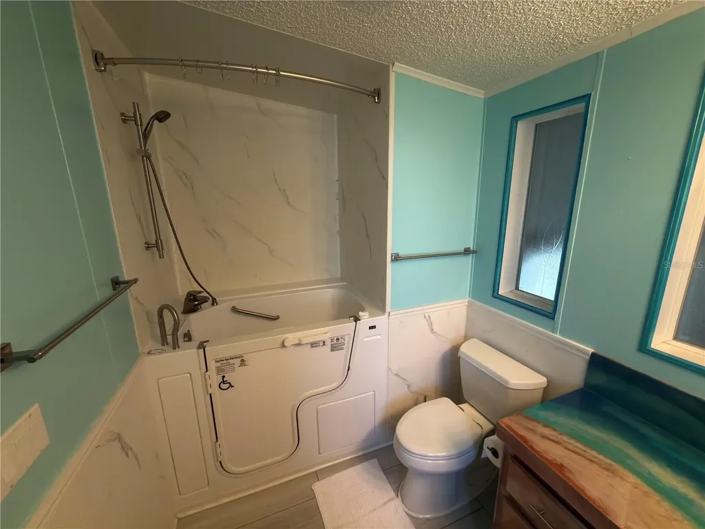 5122 Southshore Drive Polk City FL 33868