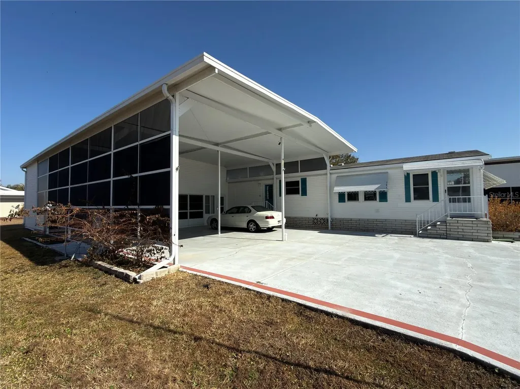 5122 Southshore Drive Polk City FL 33868