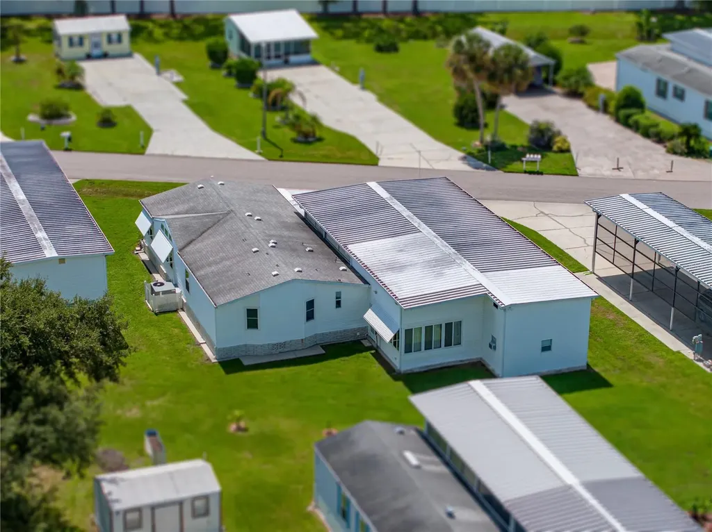 5122 Southshore Drive Polk City FL 33868