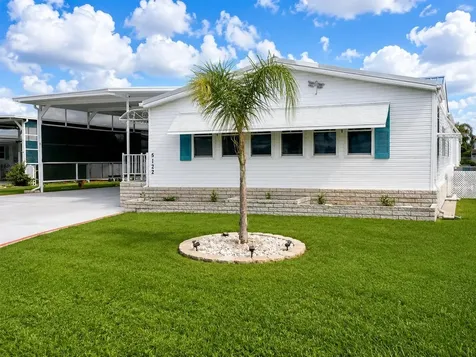 5122 Southshore Drive Polk City FL 33868