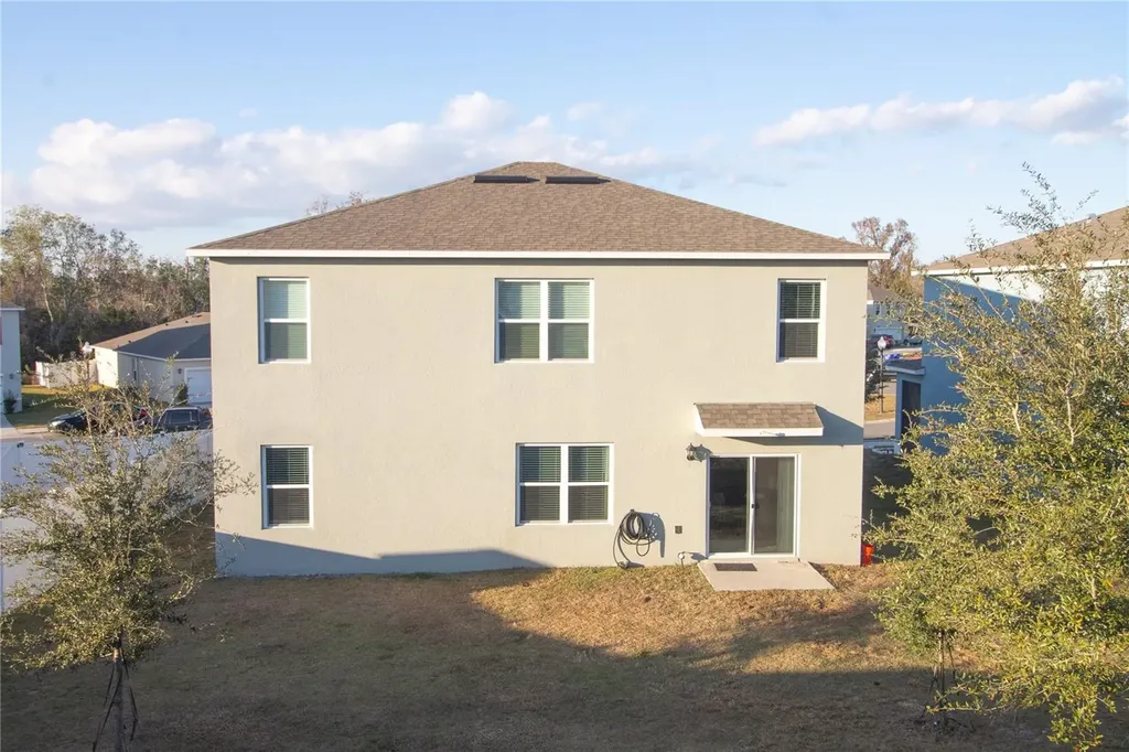 3033 Beau Loop Tavares FL 32778