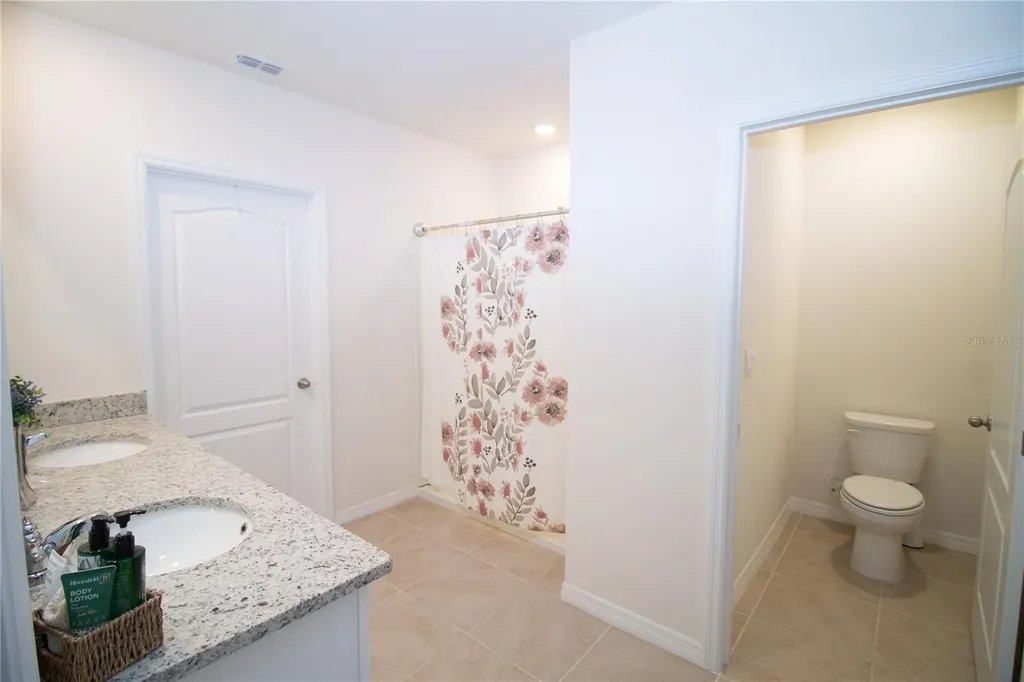 3033 Beau Loop Tavares FL 32778
