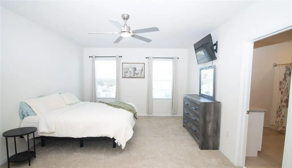 3033 Beau Loop Tavares FL 32778