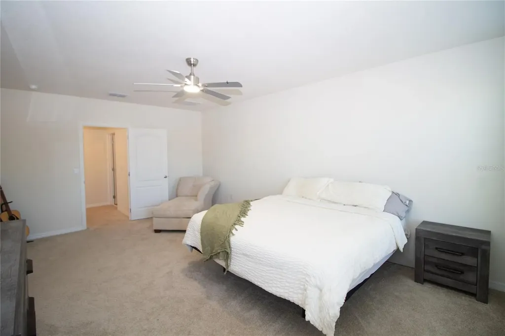 3033 Beau Loop Tavares FL 32778