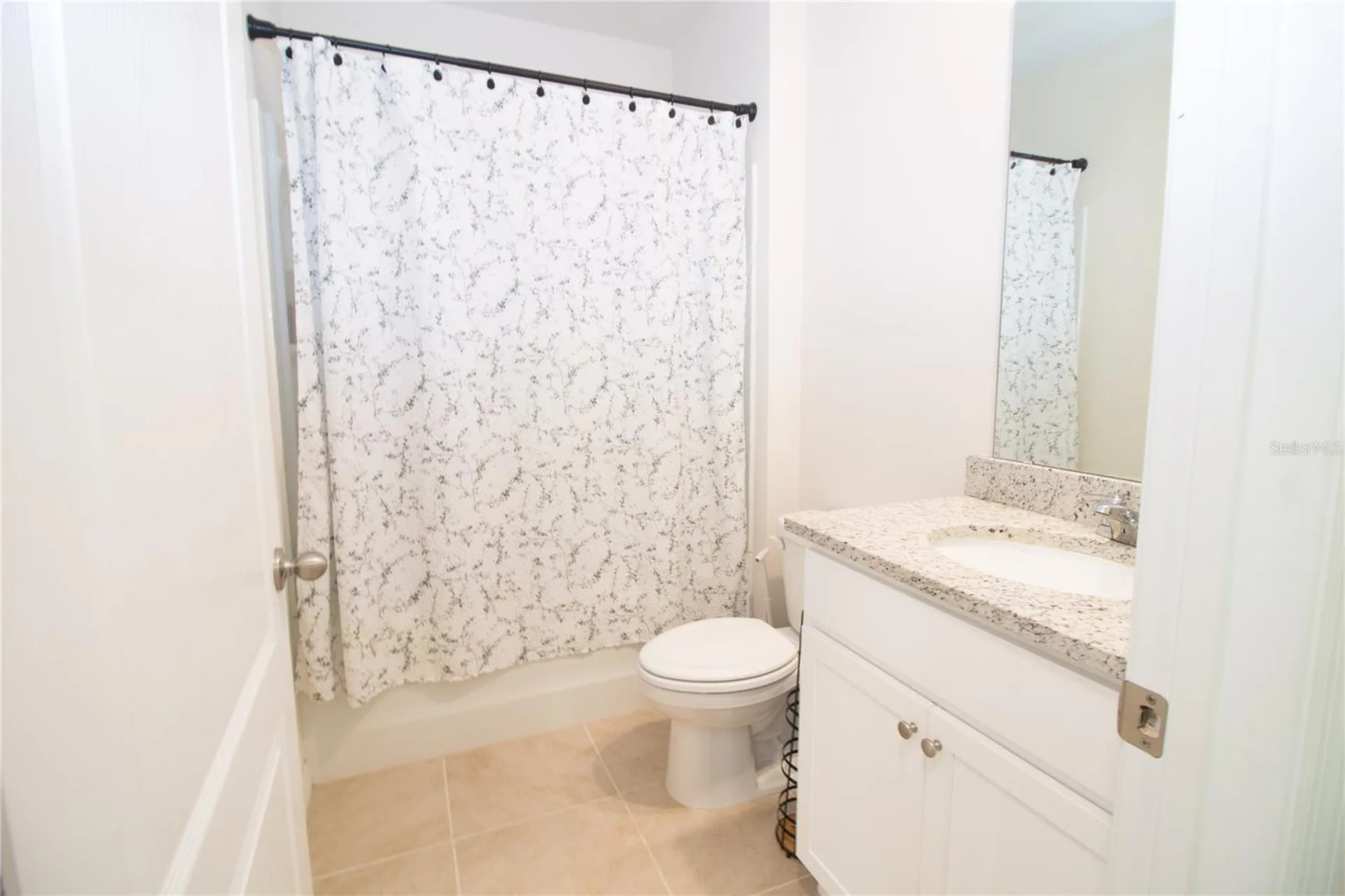 3033 Beau Loop Tavares FL 32778