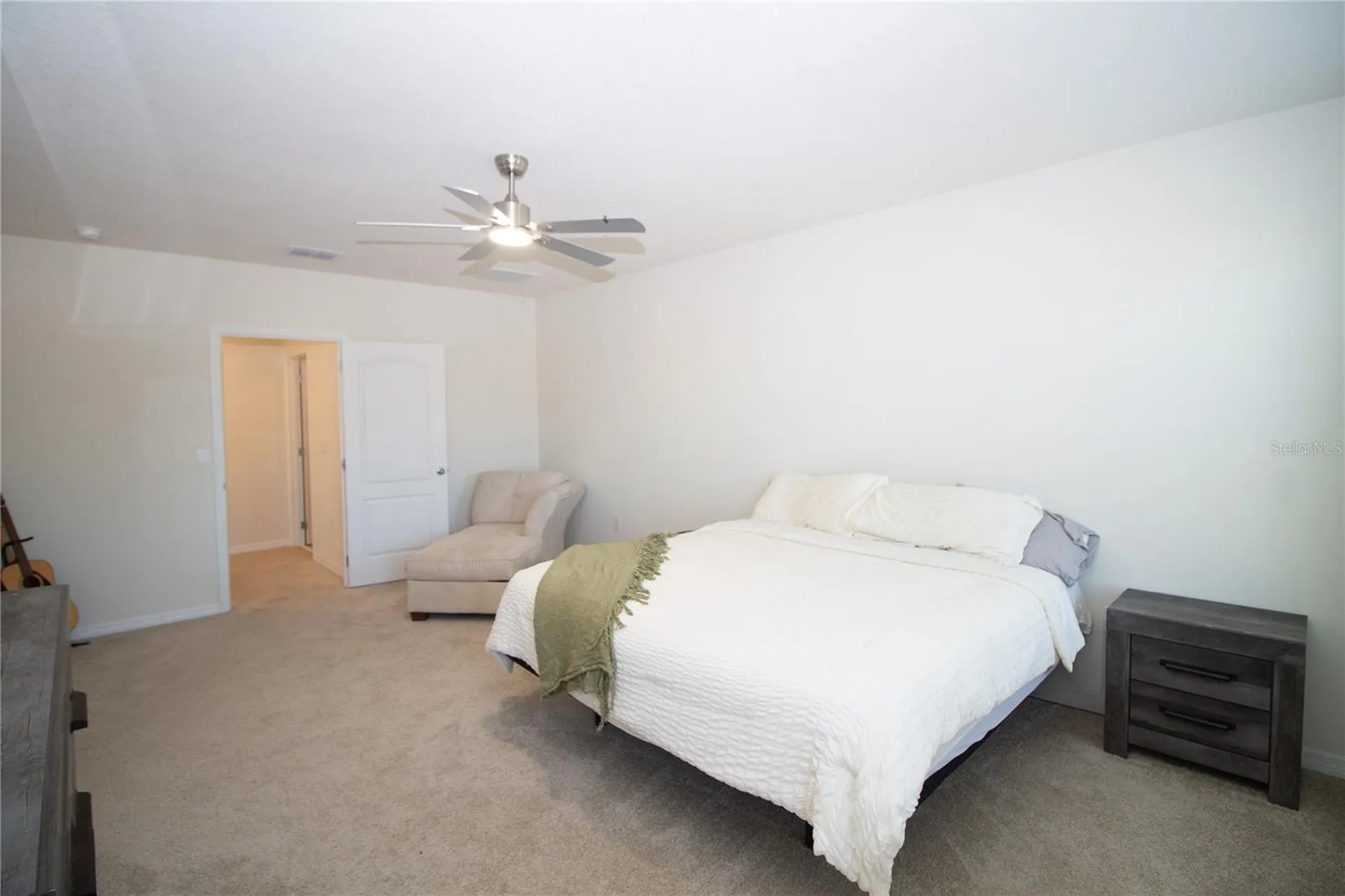 3033 Beau Loop Tavares FL 32778