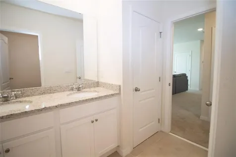 3033 Beau Loop Tavares FL 32778