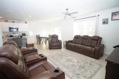 3033 Beau Loop Tavares FL 32778
