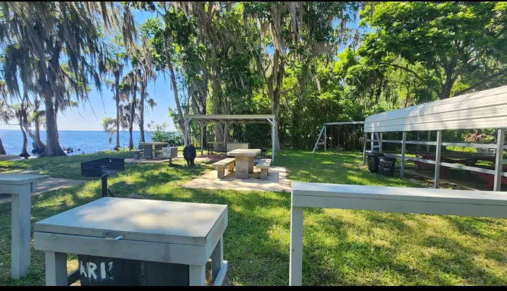 107 S Georgetown Point Road Georgetown FL 32139