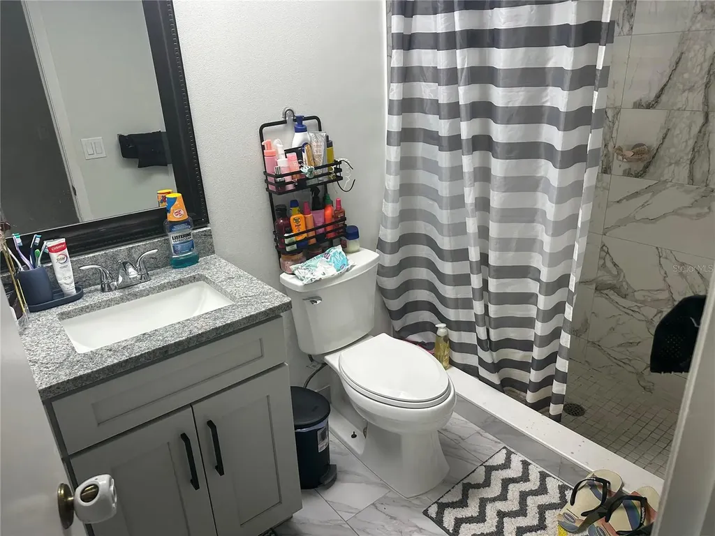 6201-6205 Draw Lane Sarasota FL 34238