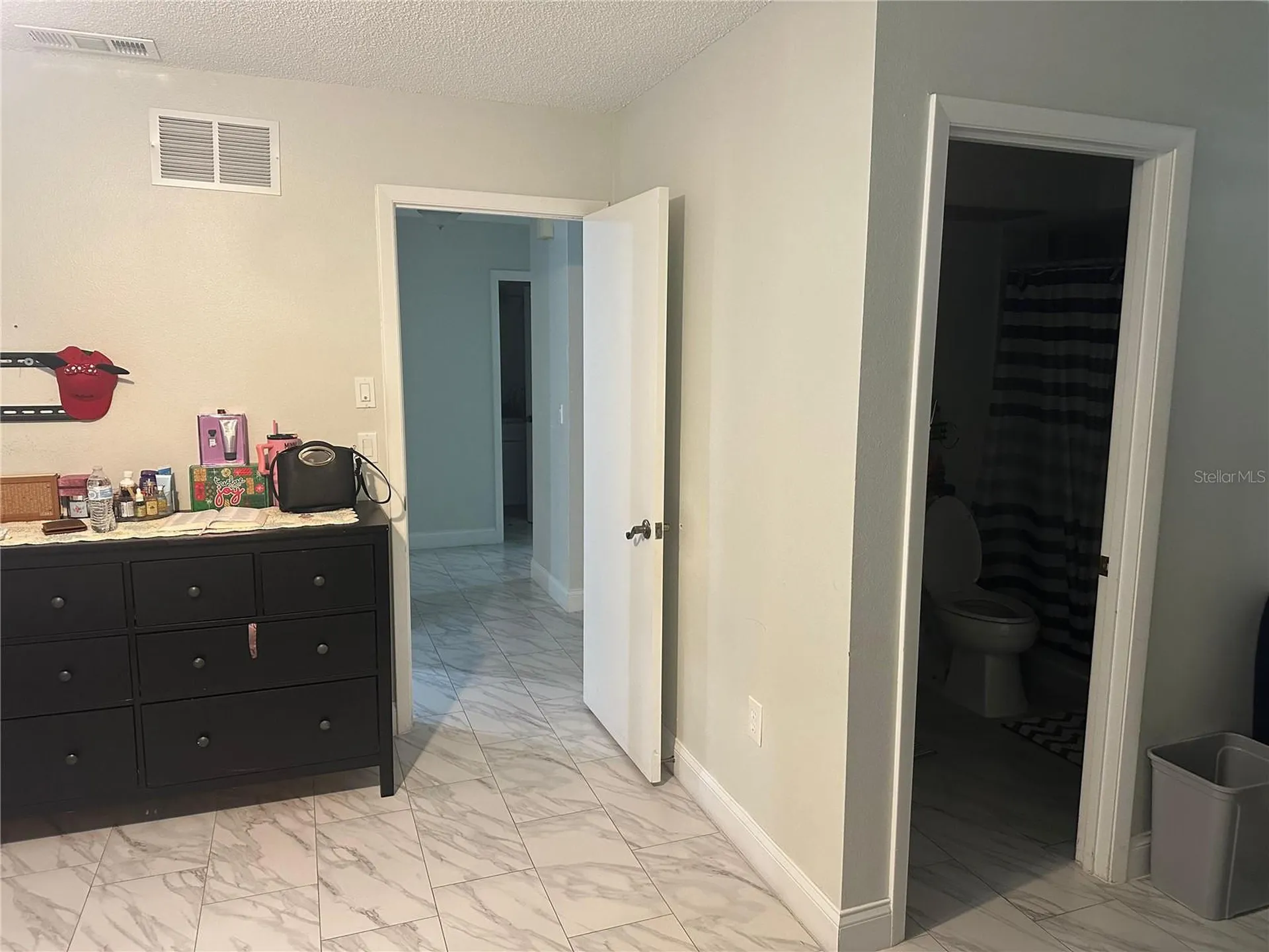 6201-6205 Draw Lane Sarasota FL 34238