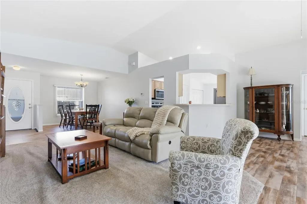 29406 Zeller Avenue San Antonio FL 33576