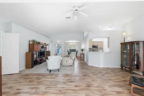 29406 Zeller Avenue San Antonio FL 33576