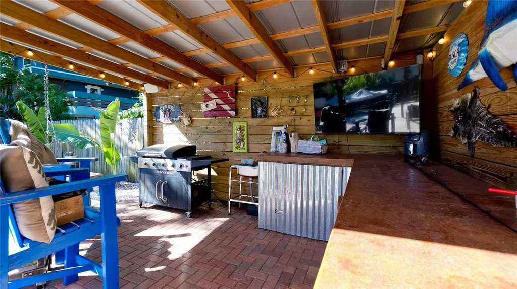 522 37th Street W Bradenton FL 34205