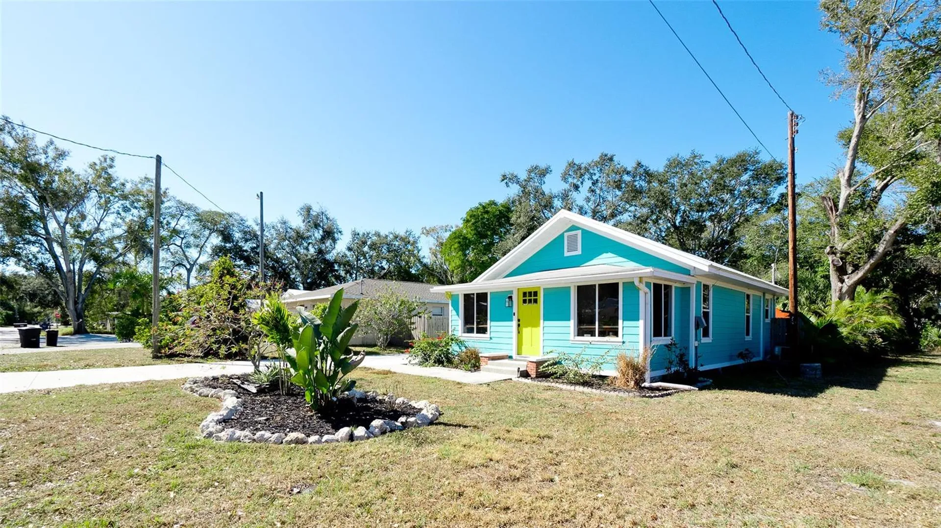 522 37th Street W Bradenton FL 34205