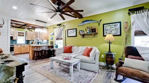 522 37th Street W Bradenton FL 34205
